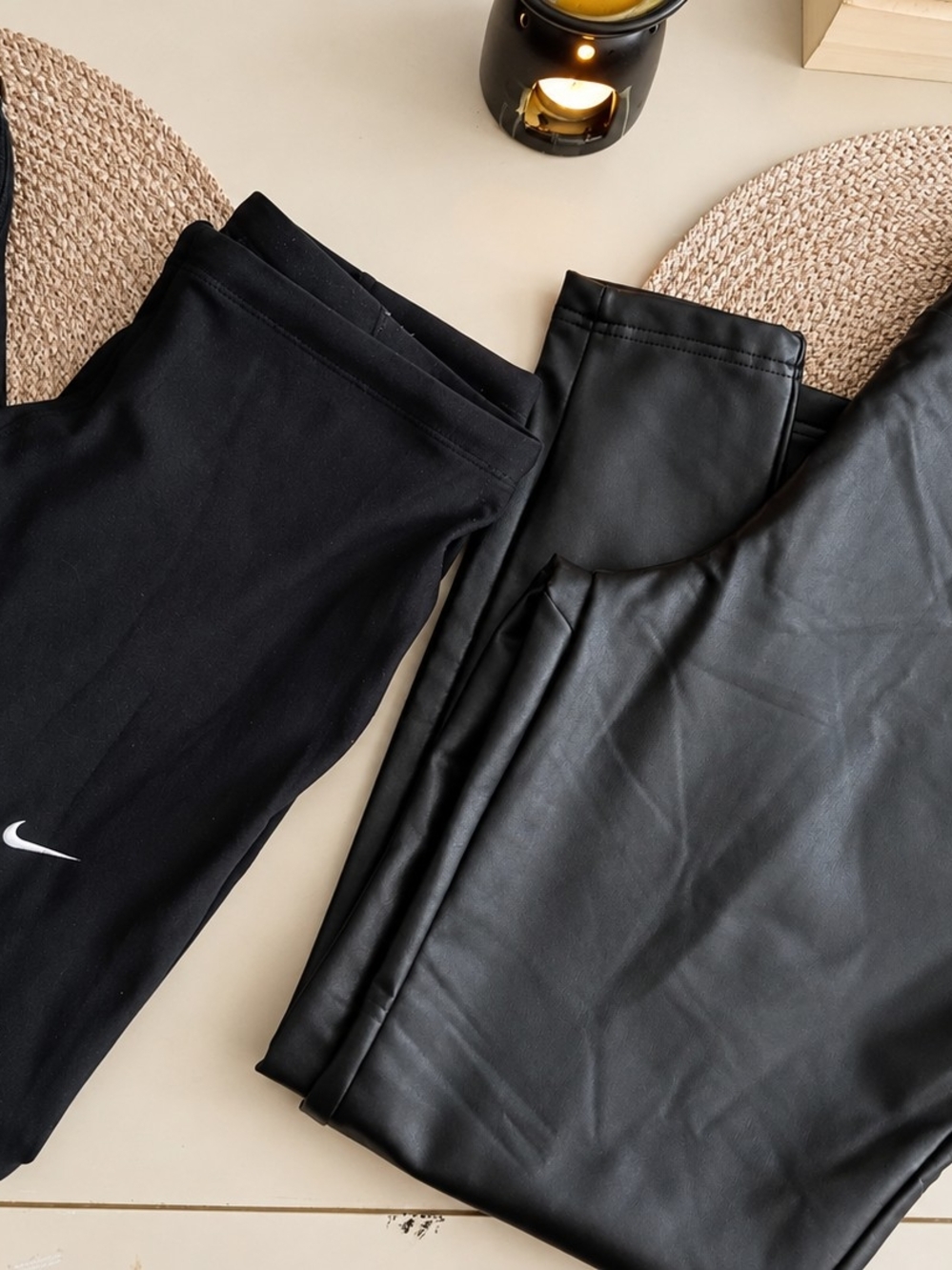 Nike T-Shirt + 2 Leggings – Size XL/L